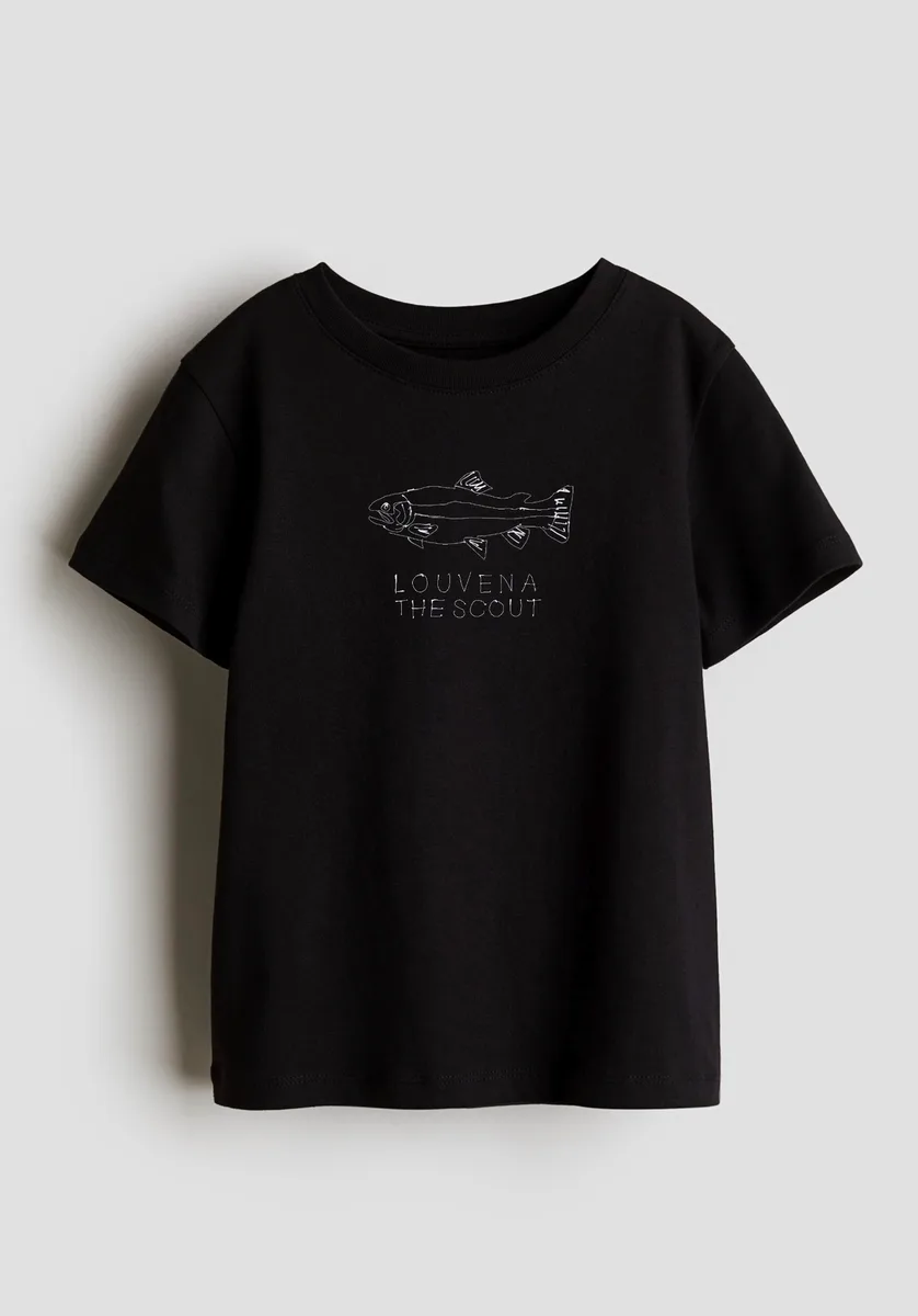 black Louvena the Scout t-shirt